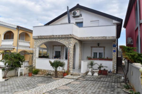 Apartments Paric